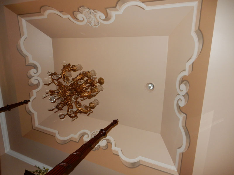 Fake molding ceiling