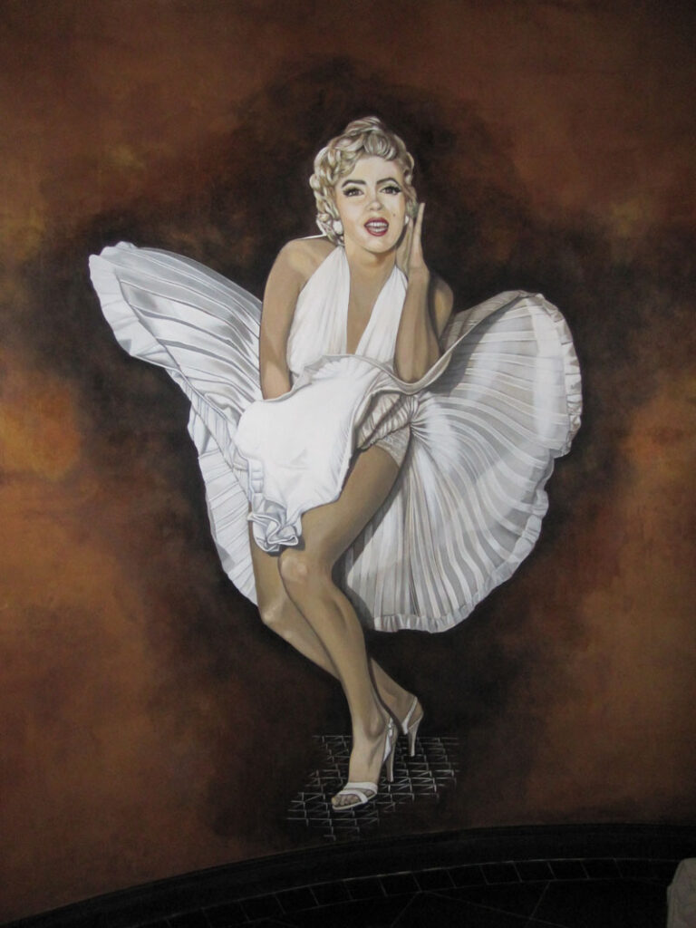 Marilyn Monroe mural