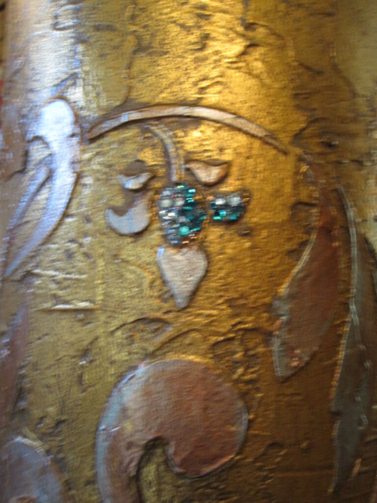 Column detail with crystals embedded