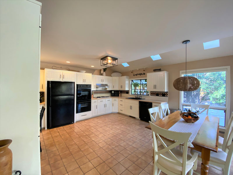 Finished kitchen