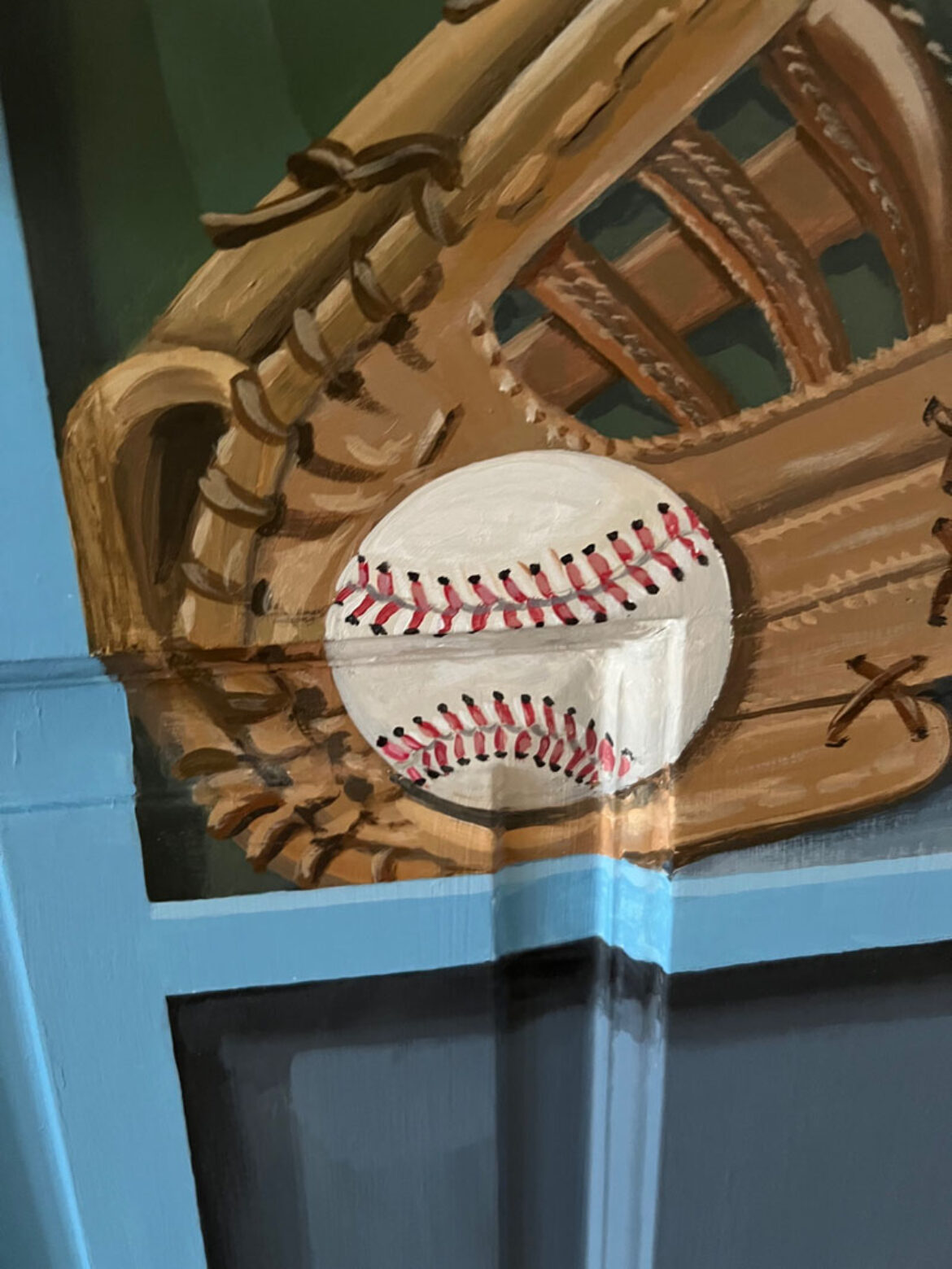 Mitt and ball - details